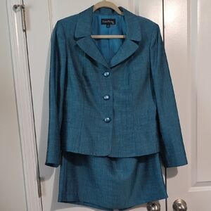 Evan Picone Teal Suit Set with Button Accents